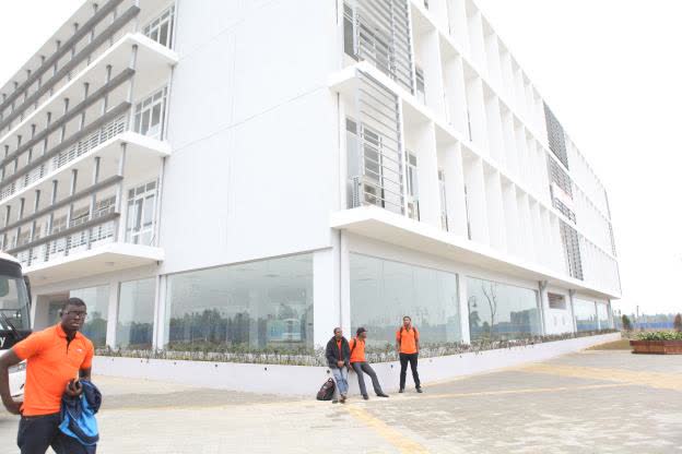 Tòa nhà học tập tại Khu công nghệ cao Hòa Lạc